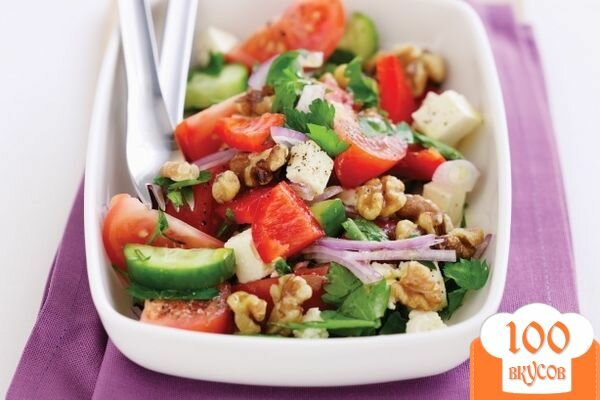 Фото рецепта: «Греческий салат с орехами»