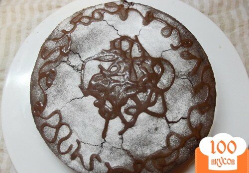 Фото рецепта: «Шифоновый пирог с масляно-шоколадным кремом и коньячной пропиткой»