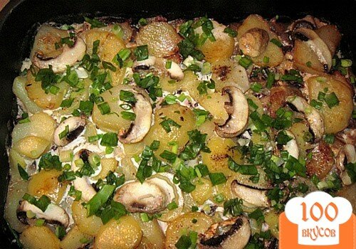 Фото рецепта: «Картошечка с грибами в сметане»