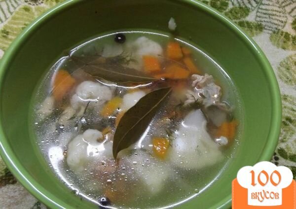 Фото рецепта: «Суп с цветной капустой и растительным маслом»