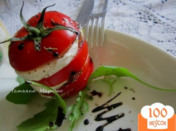 Фото рецепта: «Томат-Моцарелла (салат)»
