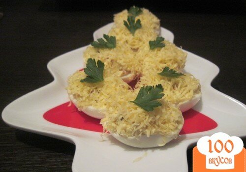 Фото рецепта: «Яйца фаршированные сыром и беконом»