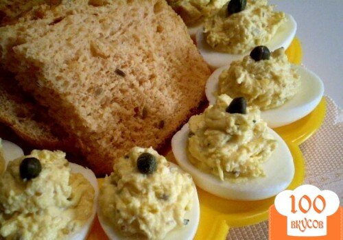 Фото рецепта: «Яйца фаршированные дайконом, каперсами и горчицей»