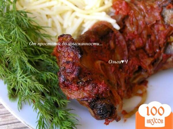 Фото рецепта: «Свиные ребрышки в томатном соусе с майораном»