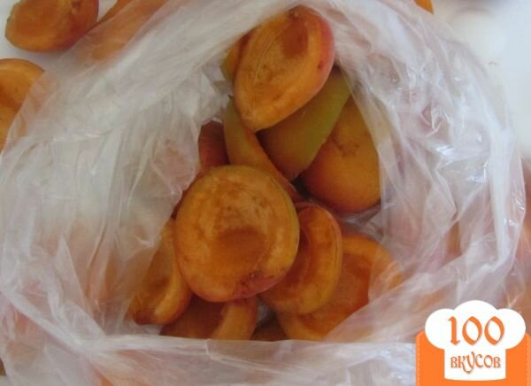 Фото рецепта: «Замороженные абрикосы»
