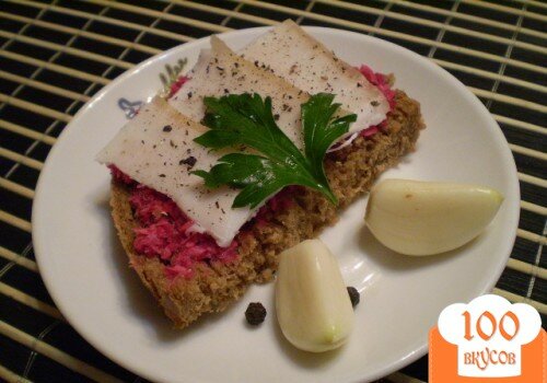 Фото рецепта: «Бутерброд с салом и хреном»