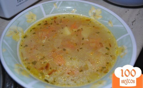 Фото рецепта: «Суп картофельный из манкой и протертым яйцом»