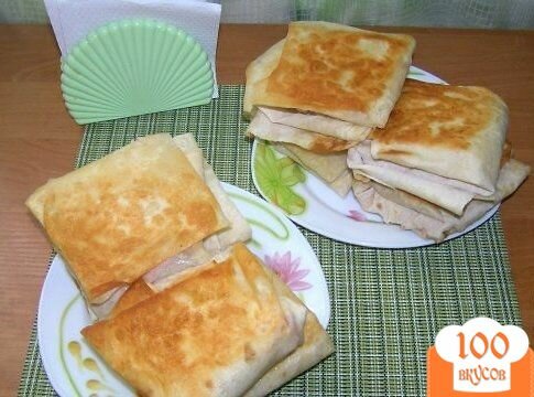 Фото рецепта: «Горячие бутерброды из лаваша»