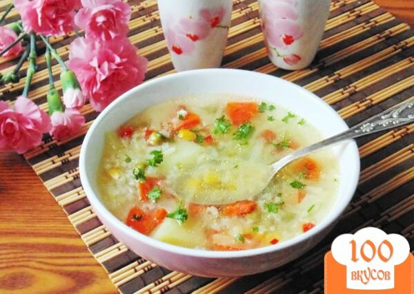 Фото рецепта: «Овощной суп с кукурузой и зеленым горошком»