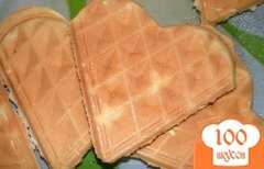 Фото рецепта: «Вафли бисквитные с кокосовой стружкой»