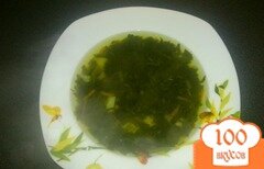 Фото рецепта: Постный суп со шпинатом и чесноком