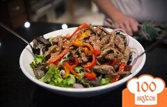Фото рецепта: Салат с жареным мясом