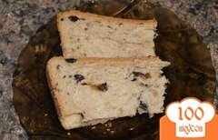 Фото рецепта: Десертный хлеб с изюмом, тыквенными семечками и корицей