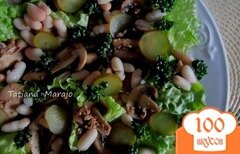 Фото рецепта: Салат с жаренными грибами и белой фасолью