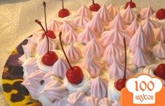 Фото рецепта: Сметанный торт "Вишневая феерия"