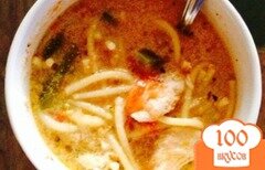 Фото рецепта: Итальянский суп с кусочками нежной курочки.