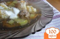 Фото рецепта: Суп с фрикадельками и цветной капустой