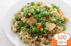 Фото рецепта: Жареный рис с курицей
