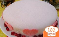 Фото рецепта: Бисквитный тортик с "сердцем" внутри