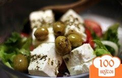 Фото рецепта: Салат греческий с оливками