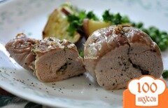 Фото рецепта: Свинина с чесночной-луковой начинкой