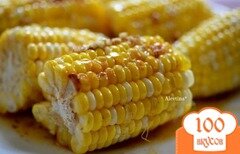 Фото рецепта: Кукуруза с ароматным маслом