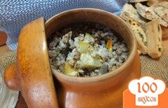 Фото рецепта: Гречка в горшочке с овощами по-деревенски