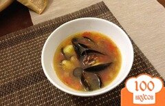 Фото рецепта: томатный суп с морепродуктами