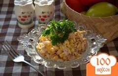 Фото рецепта: Салат с сельдереем и копченой грудкой