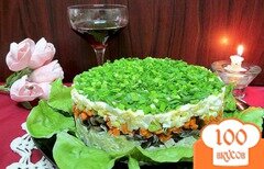 Фото рецепта: Салат с маринованными опятами