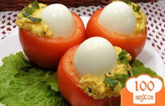 Фото рецепта: Яйца в помидорах (по-португальски)