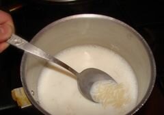 «Молочный суп с вермишелью» - приготовления блюда - шаг 3