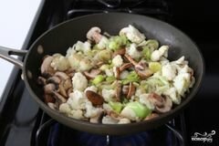 «Цветная капуста с грибами» - приготовления блюда - шаг 4