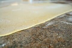 «Равиоли с сыром в чесночном соусе» - приготовления блюда - шаг 14