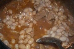 «Мясо тушеное в томате с фасолью» - приготовления блюда - шаг 7