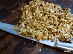 «Греческий салат с орехами» - приготовления блюда - шаг 1