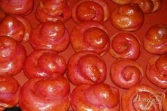 «Нежные розовые булочки с заварным кремом» - приготовления блюда - шаг 5