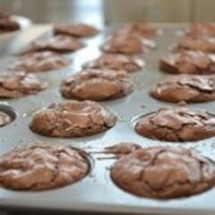 «Шоколадно-арахисовые кексы» - приготовления блюда - шаг 8
