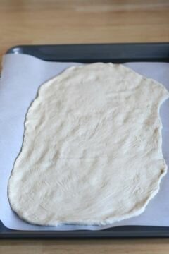 «Стромболи (пицца-рулет)» - приготовления блюда - шаг 2