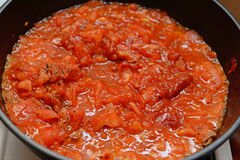 «Курочка с ананасом в томатном соусе» - приготовления блюда - шаг 2