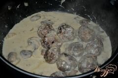 «Фрикадельки по - строгановски» - приготовления блюда - шаг 3