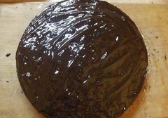 «Шифоновый пирог с масляно-шоколадным кремом и коньячной пропиткой» - приготовления блюда - шаг 6