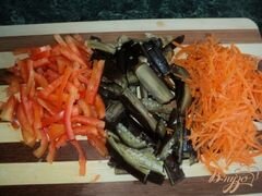 «Салат из баклажан и перца «Ассорти»» - приготовления блюда - шаг 1