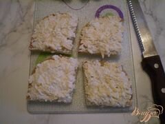 «Канапе с двумя видами сыра и маринованными яйцами» - приготовления блюда - шаг 4