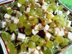 «Салат из красной фасоли и винограда» - приготовления блюда - шаг 8