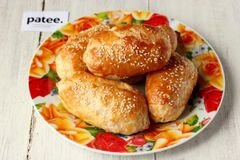 «Пирожки из слоёного теста с ветчиной и сыром» - приготовления блюда - шаг 11