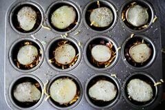 «Запеченный картофель с ветчиной и сыром» - приготовления блюда - шаг 11