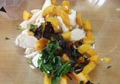 «Овощной салат с абрикосами» - приготовления блюда - шаг 3