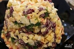 «Крабовый салат с фасолью» - приготовления блюда - шаг 6