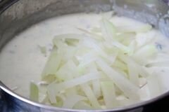 «Сырный суп с кольраби» - приготовления блюда - шаг 6
